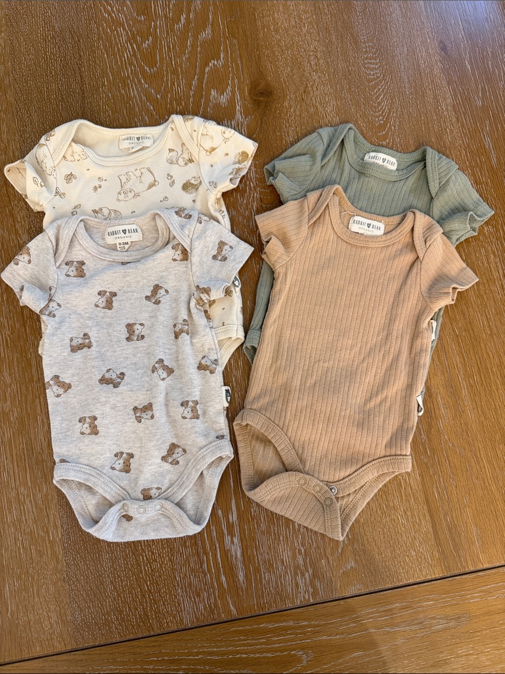 Rabbit + Bear Organic Short-Sleeve Baby Onesies Bodysuit - Pack of 4